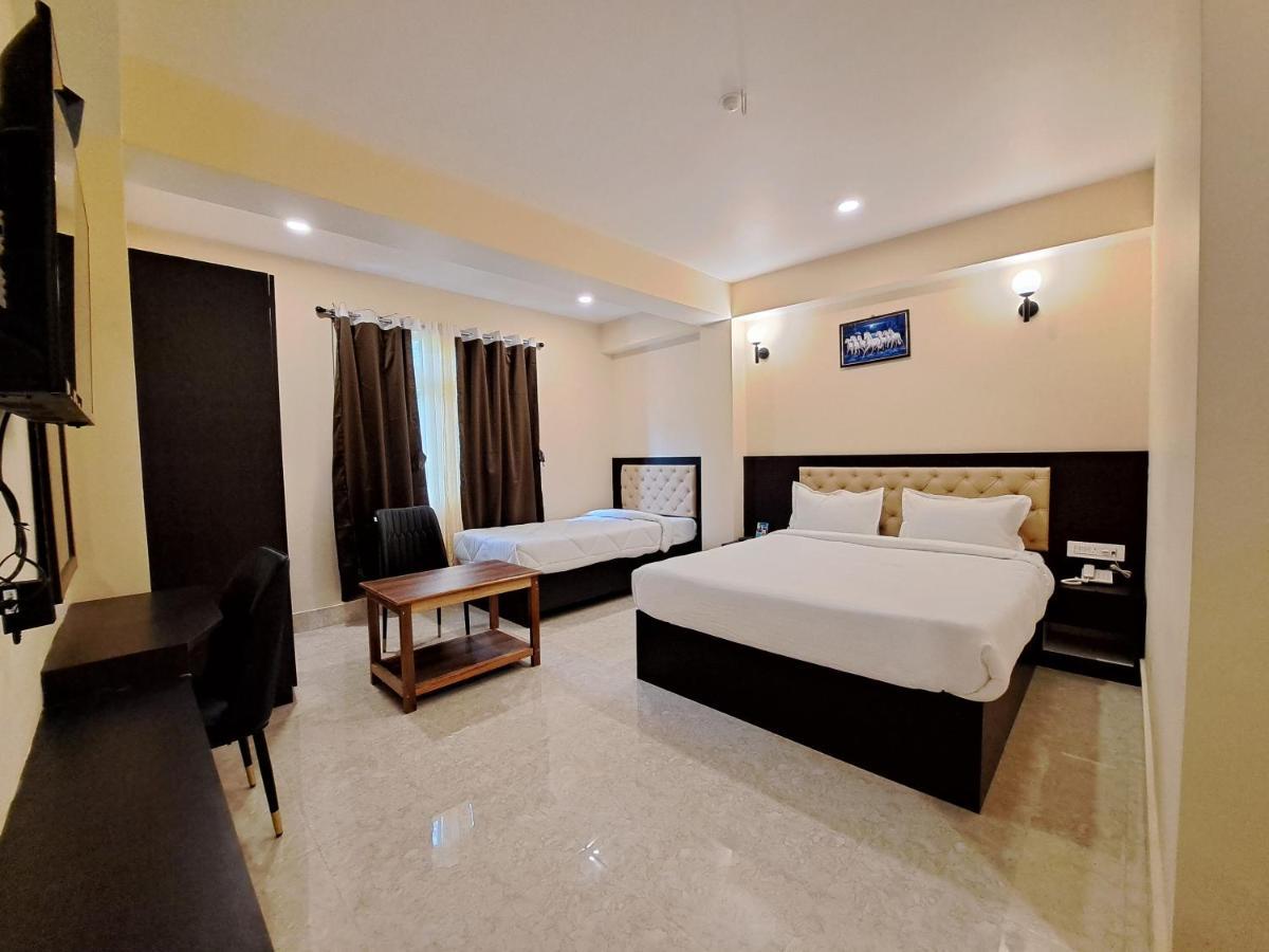 Snow White Retreat Hotel And Restaurant Gangtok Exterior photo