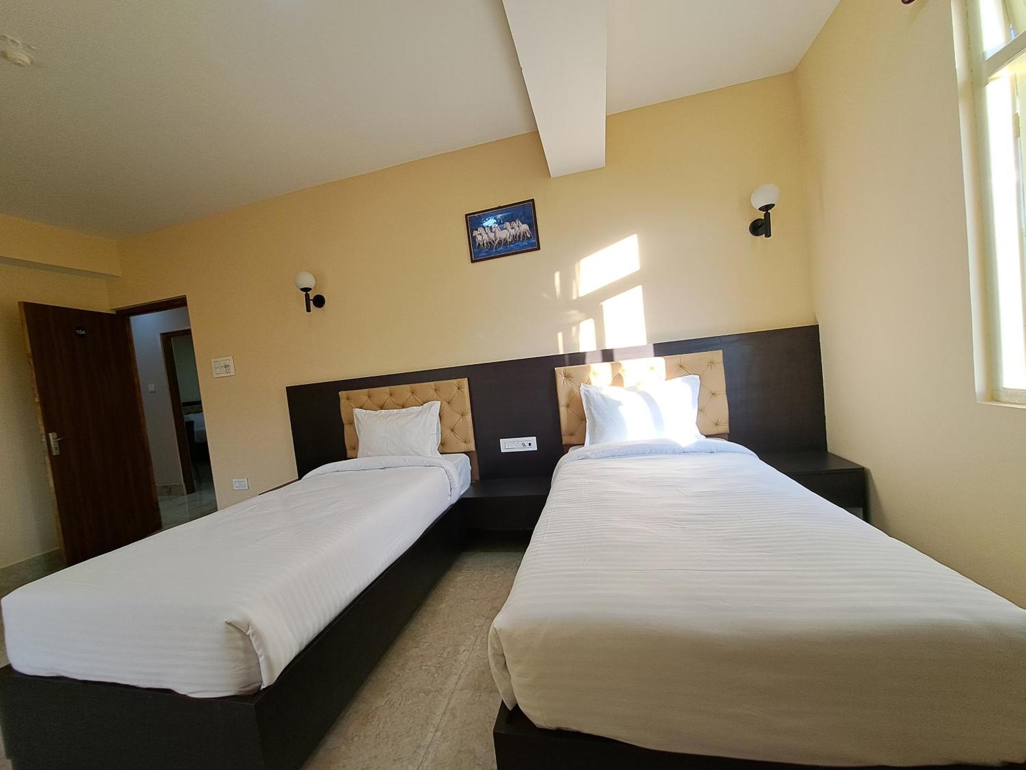 Snow White Retreat Hotel And Restaurant Gangtok Exterior photo