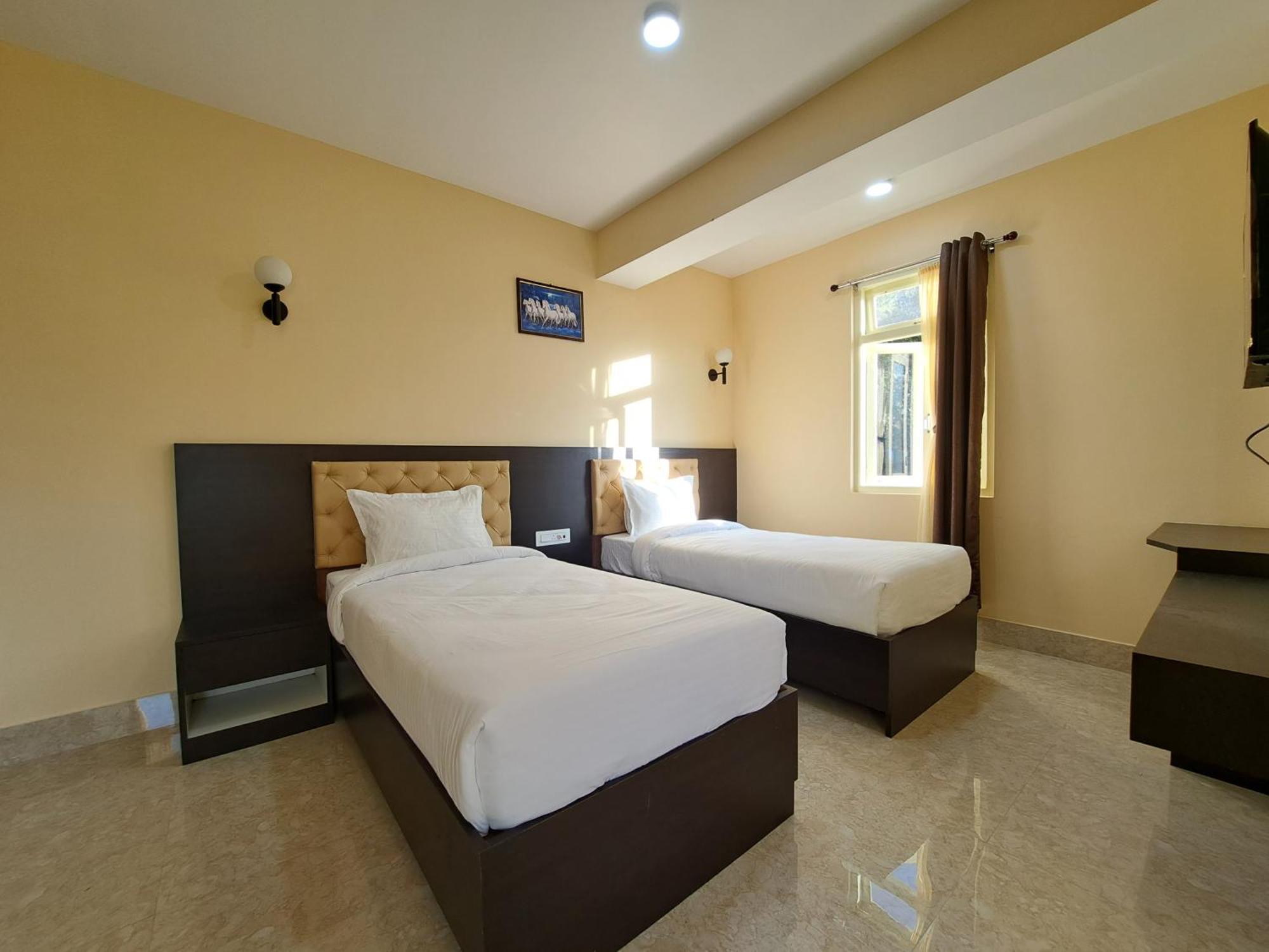 Snow White Retreat Hotel And Restaurant Gangtok Exterior photo